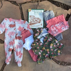 8 pieces/ Make Way For Duckling Collection